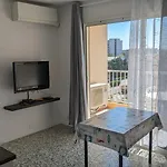 Apartamento Avec Coin Nuit, 100 M De La